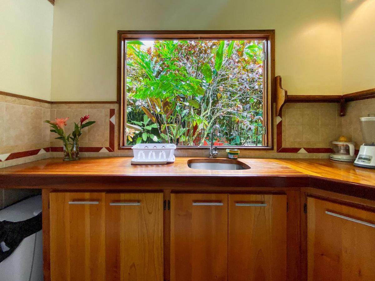 Finca Chica Lodge & Villas Puerto Viejo de Talamanca Экстерьер фото