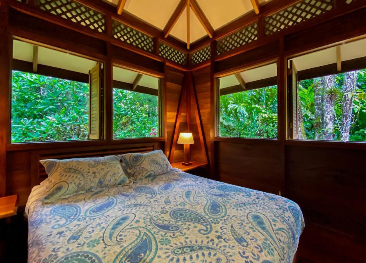 Finca Chica Lodge & Villas Puerto Viejo de Talamanca Экстерьер фото